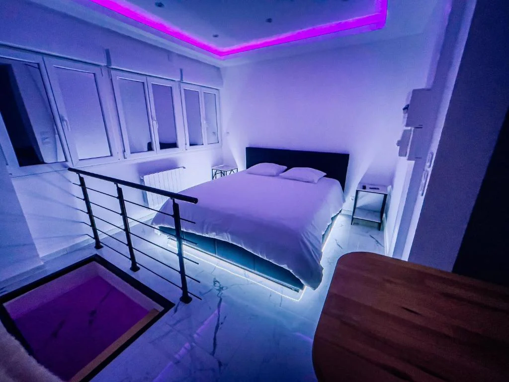 Suite KING Size - Sauna & Jacuzzi - Lisieux — photo 2