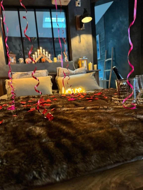 Enjoy your lifes, Le Chalet insolite et romantique au coeur de la montagne