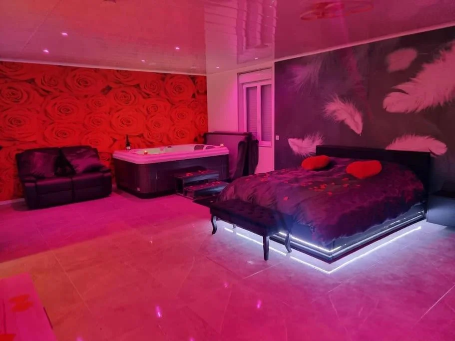 Love Room Jacuzzi