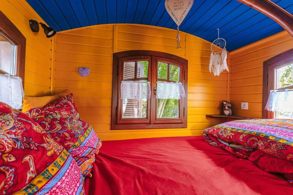 Roulotte la casetta Rita : Évasion avec piscine jardin — photo 2