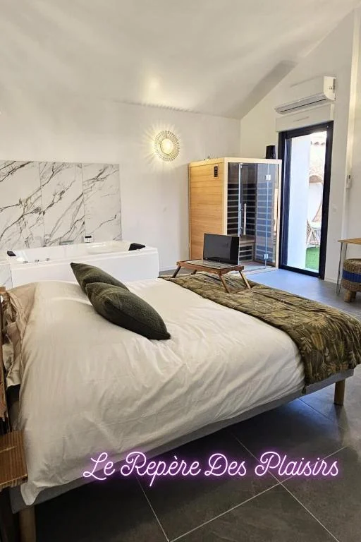 Maisons Plaisir et Pulsion - Spa privé et Sauna