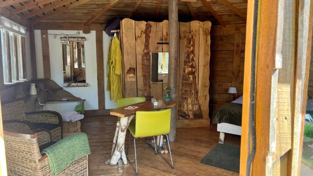 Le Nid Dans Les Bruyères — photo 2