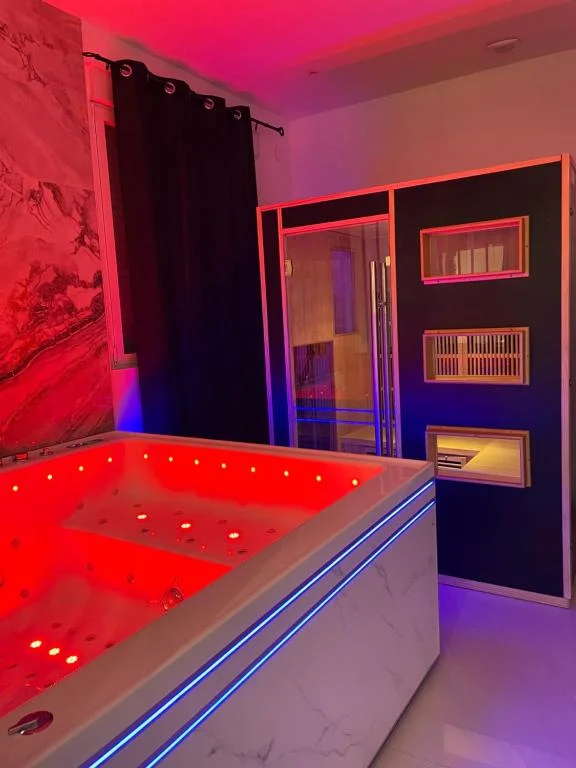 Sparadise : Jacuzzi et Sauna