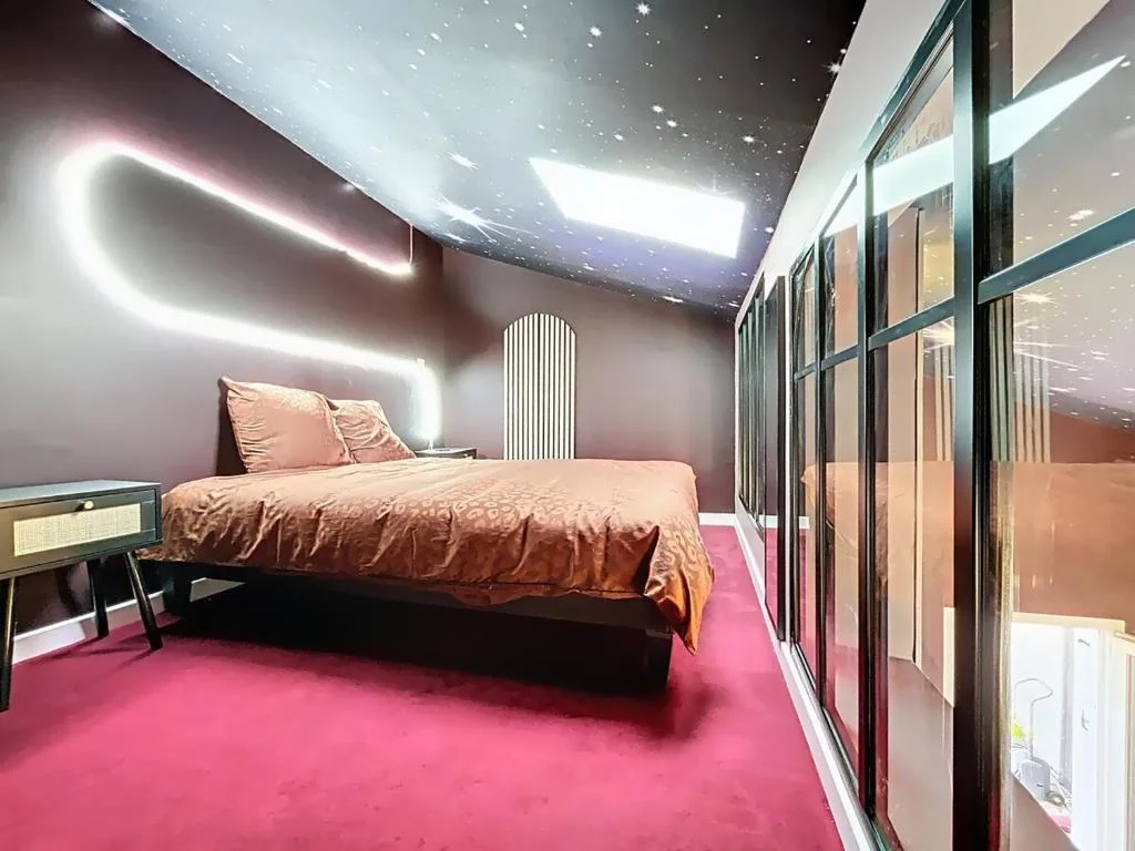 Parenthèse Romantique - Love Room avec Jacuzzi — photo 2