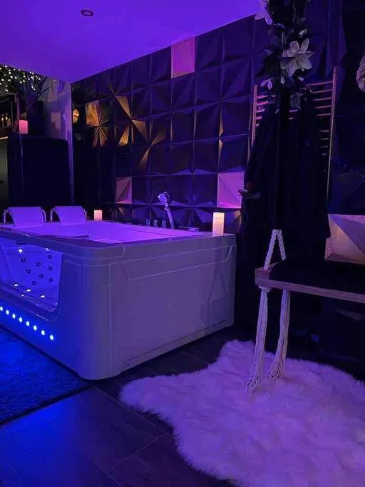 Nid’Amour Loveroom