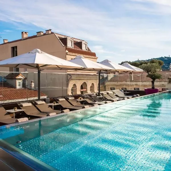 Five Seas Hotel Cannes: Un séjour inoubliable!