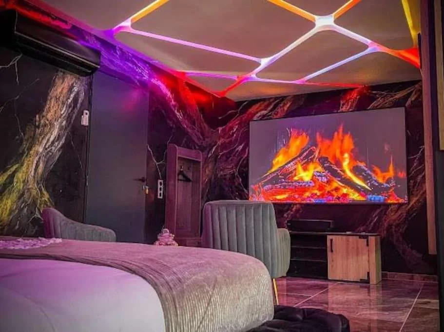 Krystalisya Room Suite Spa Privatif