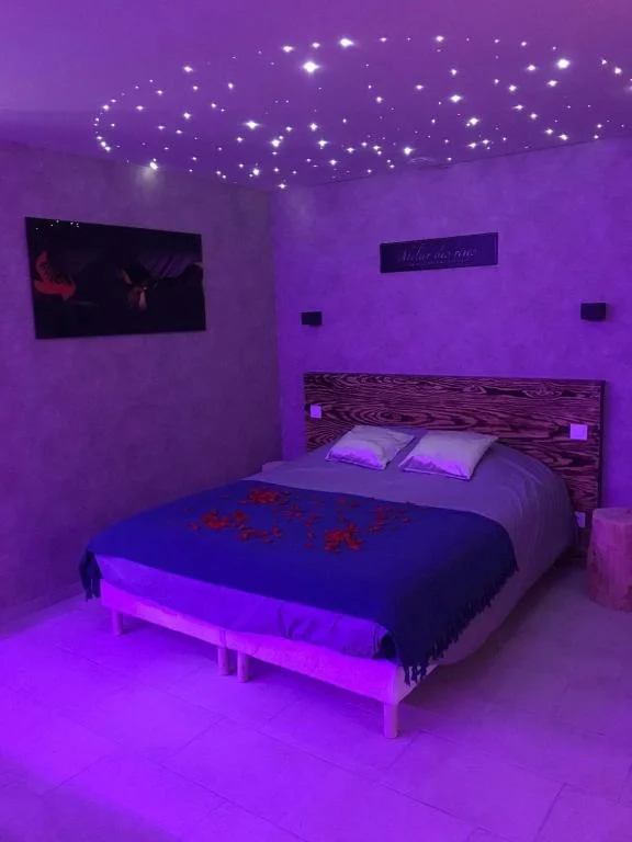 Cosy Love & Spa Love room avec spa, hammam et sauna privatif