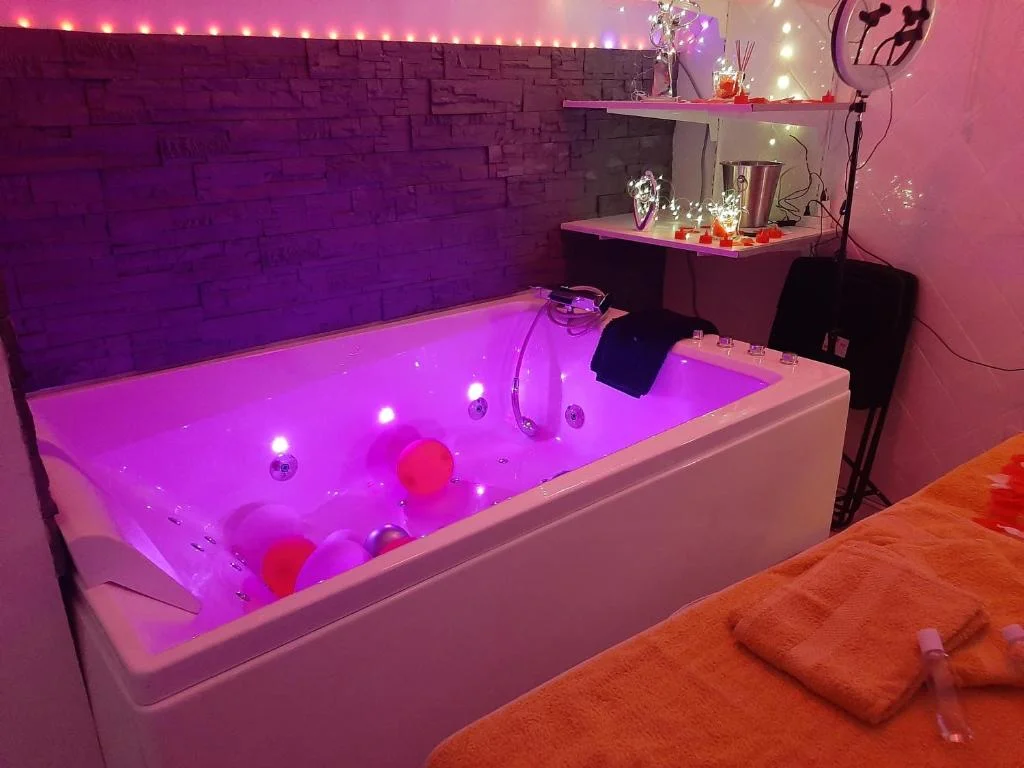 Loveroom Toulon