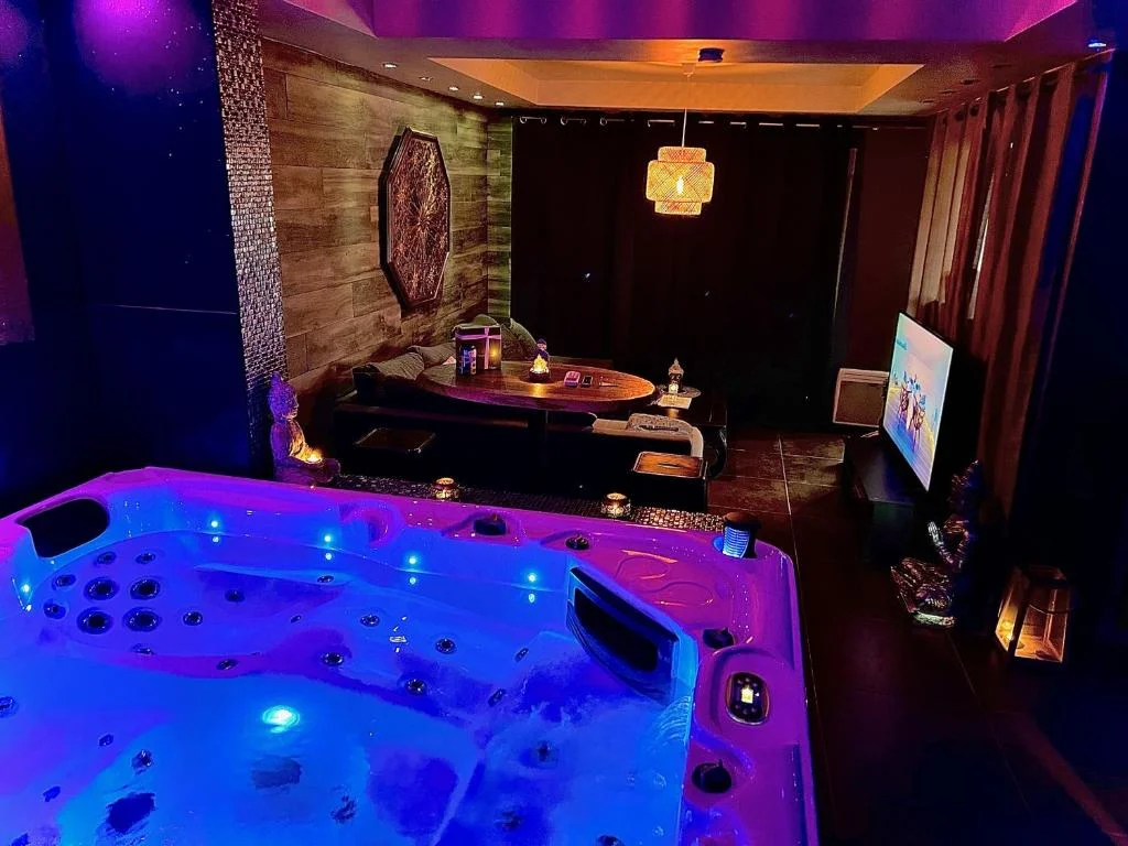 Love room Onnaing