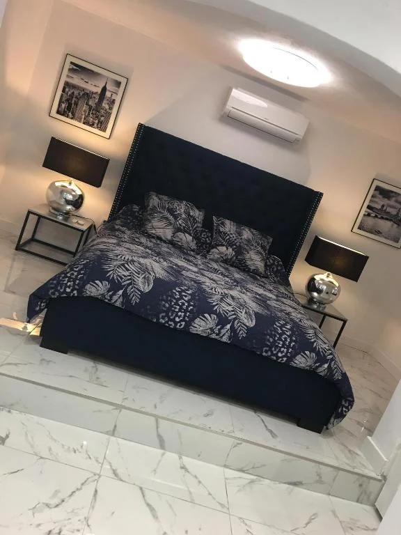 Suite Saint Esteve avec balneo au cœur d'un hameau
