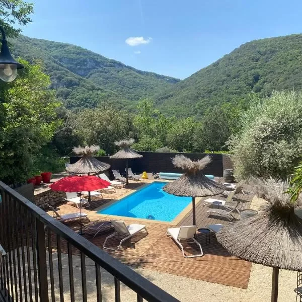 Le Belvédère : Escapade Romantique Inoubliable dans le Sud de l'Ardèche.