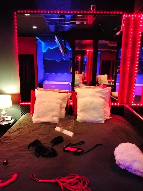 la coquine love room