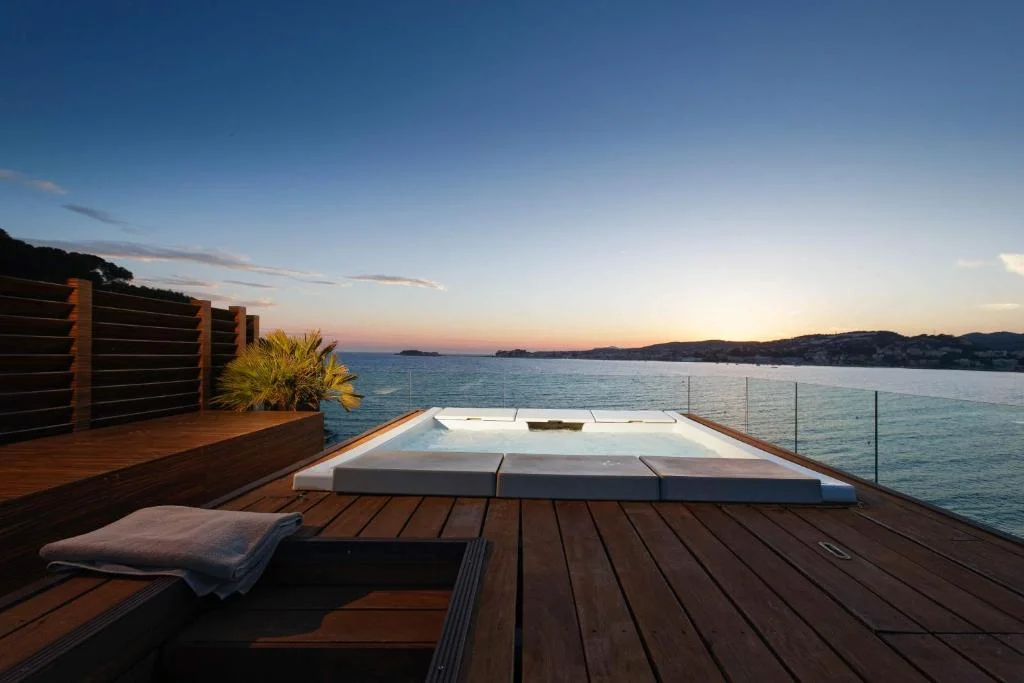 Hostellerie La Farandole