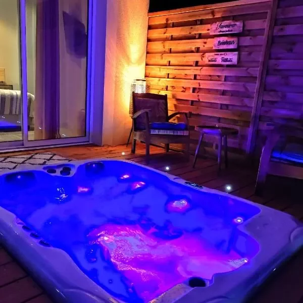 Nuit magique dans villa haut de gamme avec jacuzzi