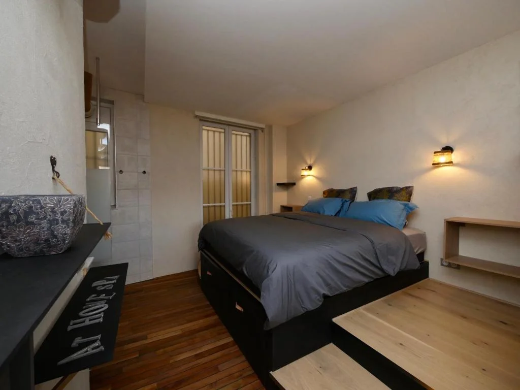 Appartement spa privatif Grenoble At Home Spa — photo 2