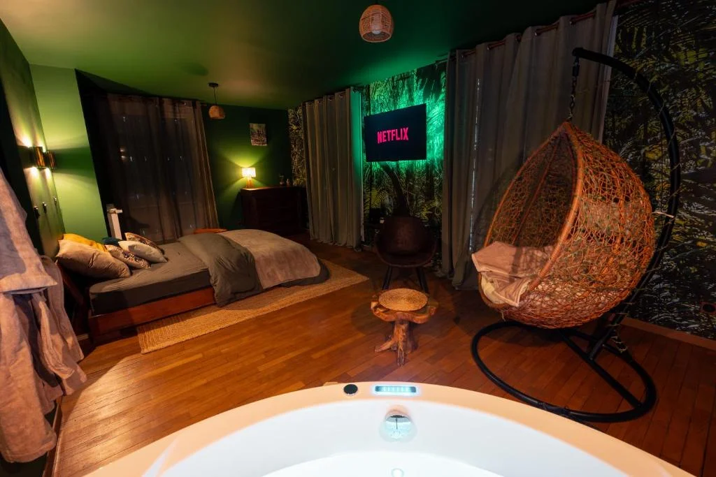 Suite Amazonie de luxe avec balnéo – séjour spa