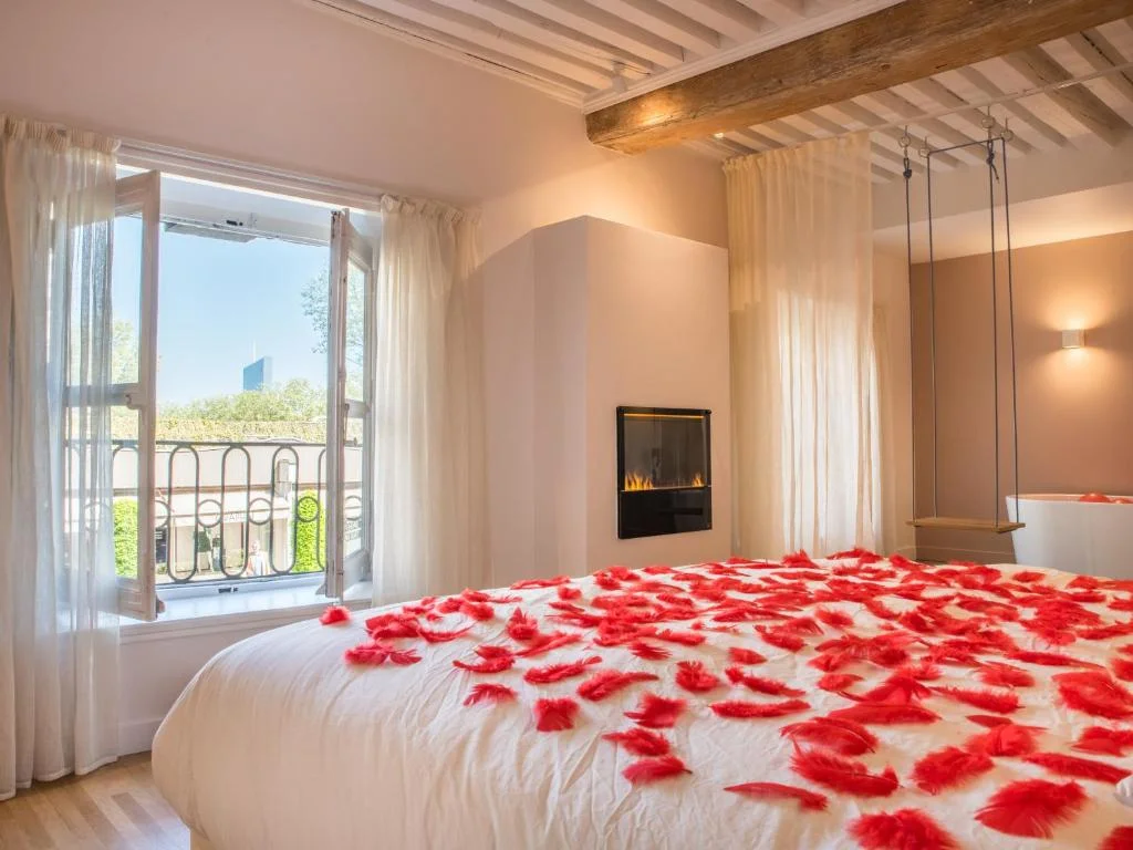 Romancez au MiHotel Sala - des chambres luxueuses