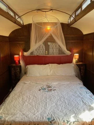 Escapade à Les Assions : Idyllic Roulotte — photo 2