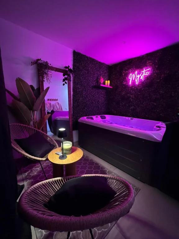 Love Room - Le Mystic