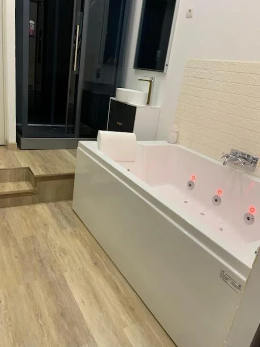 Appartement Spa - NAHLEO Scandinave