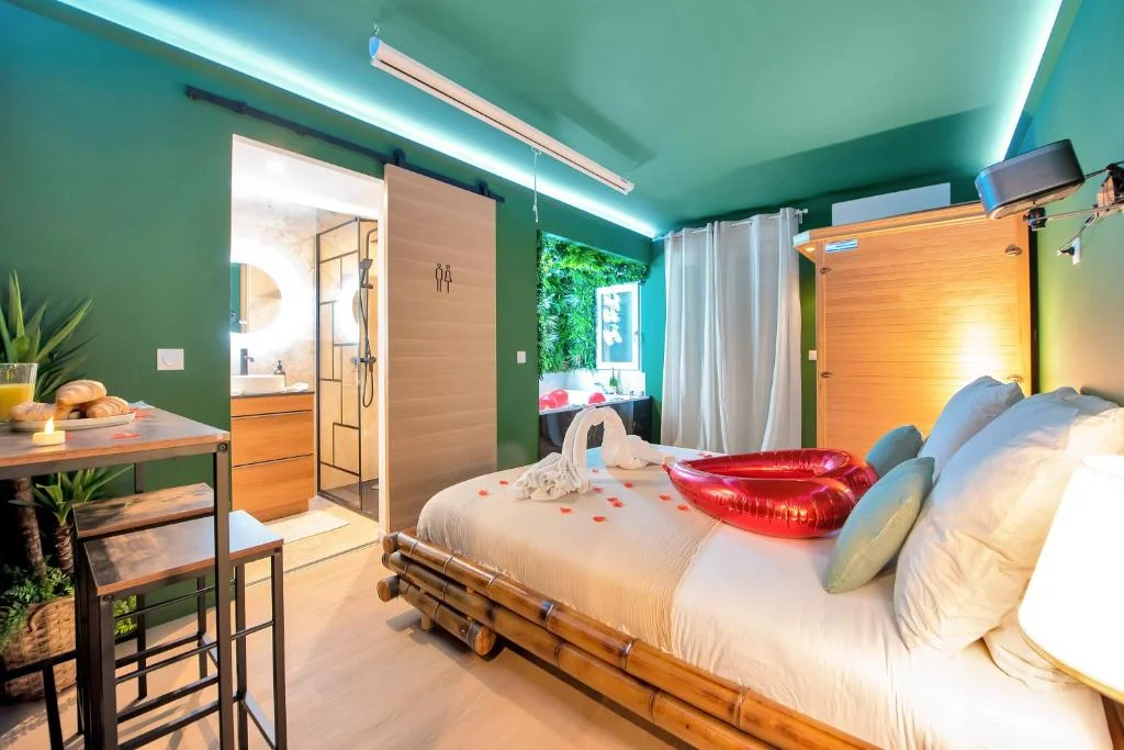 Jungle room Jacuzzi — photo 2