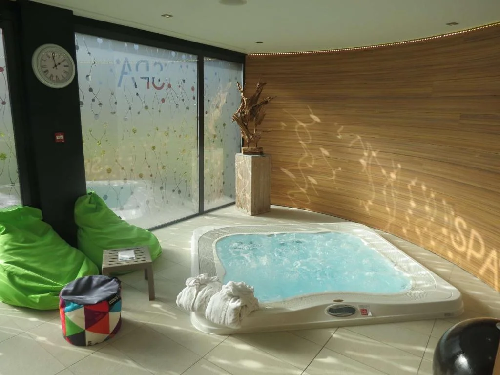 Charme discret de Brit Hotel & Spa
