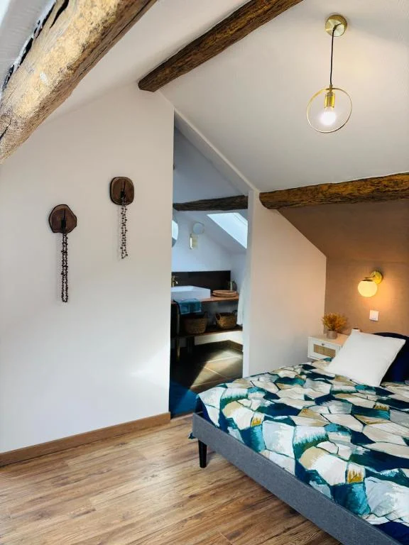 Maison polynésienne avec jacuzzi privé à Fontainebleau – PrestigeLodges