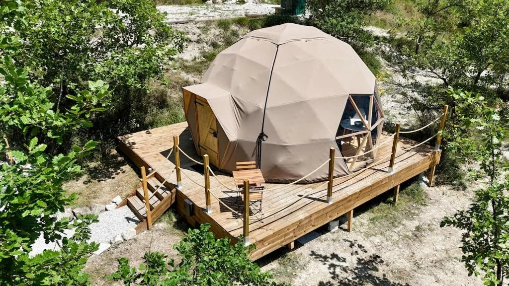 Tiny Dôme & Balnéothérapie