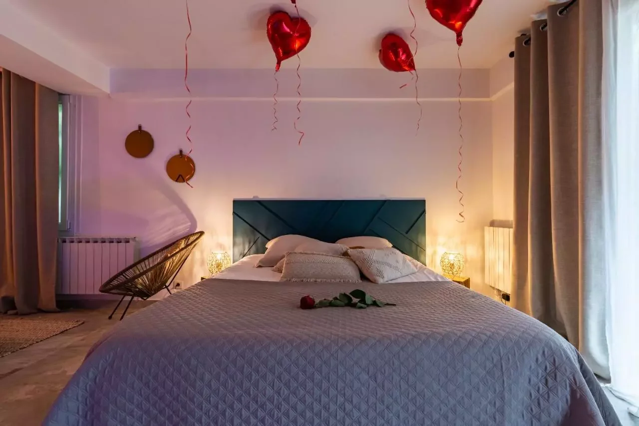 Suite and Spa 21