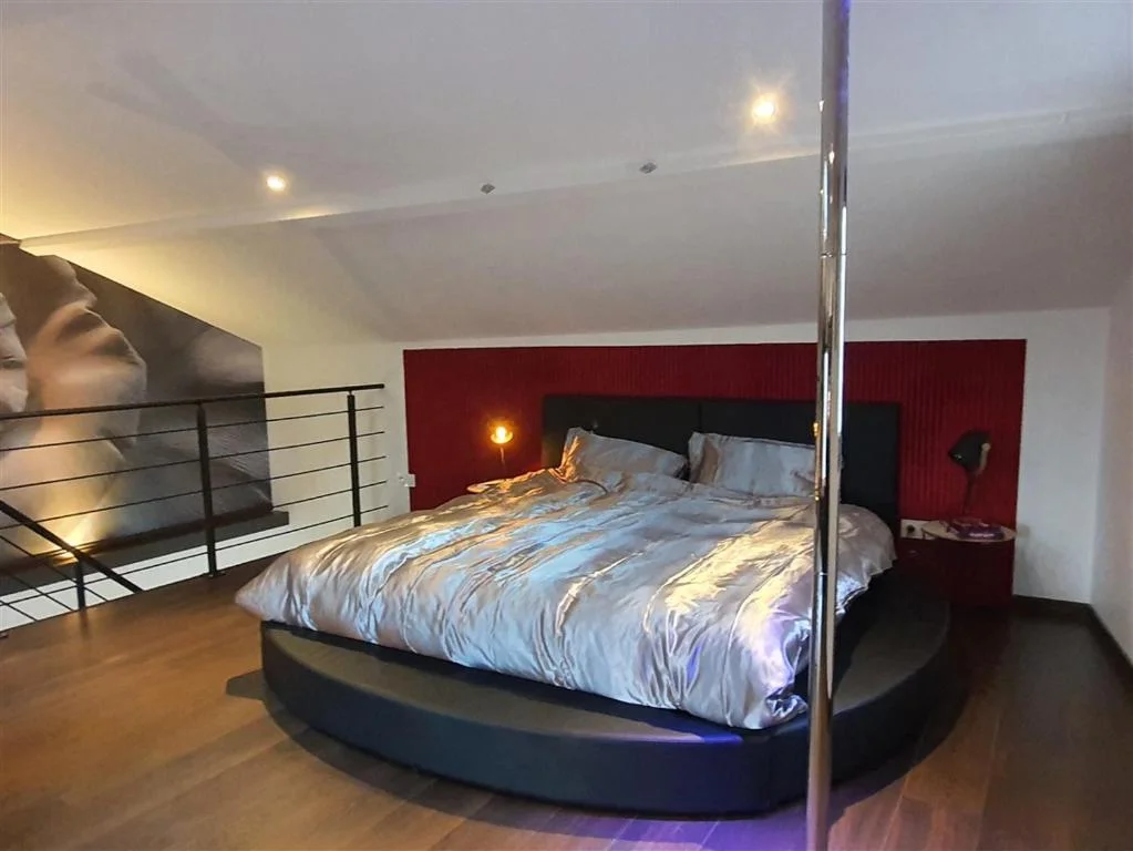 Love room avec spa privatif — photo 2