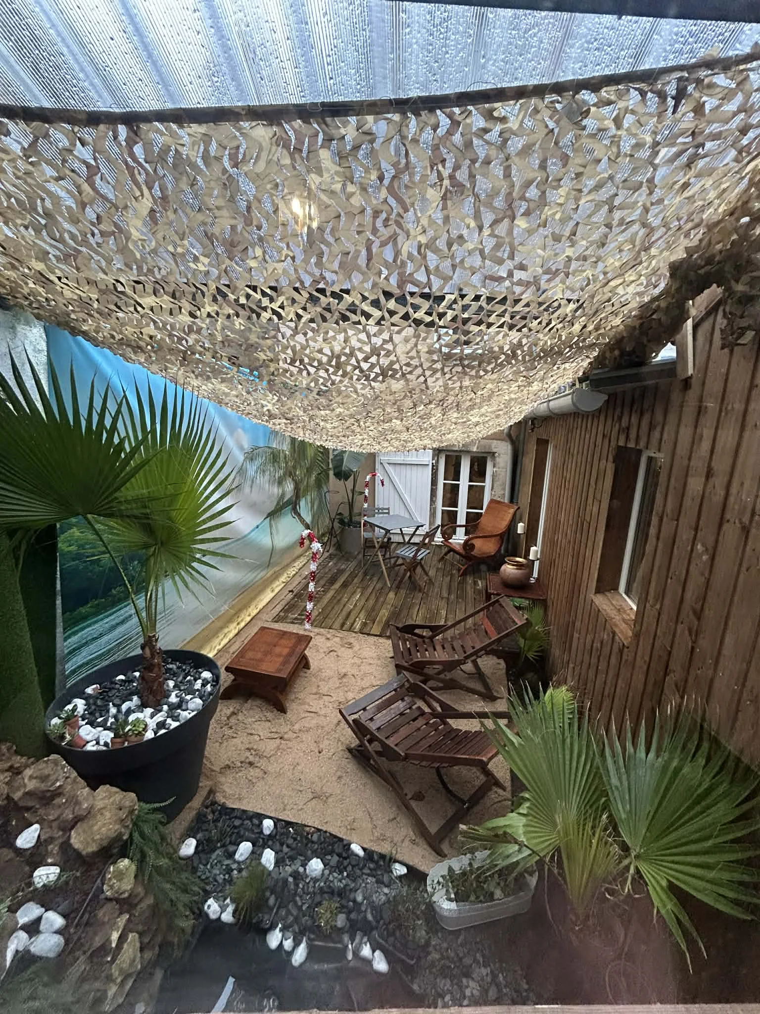 Escapade romantique avec patio privé et SPA au coeur de Châteauroux - La Casa d'Ailleurs — photo 2