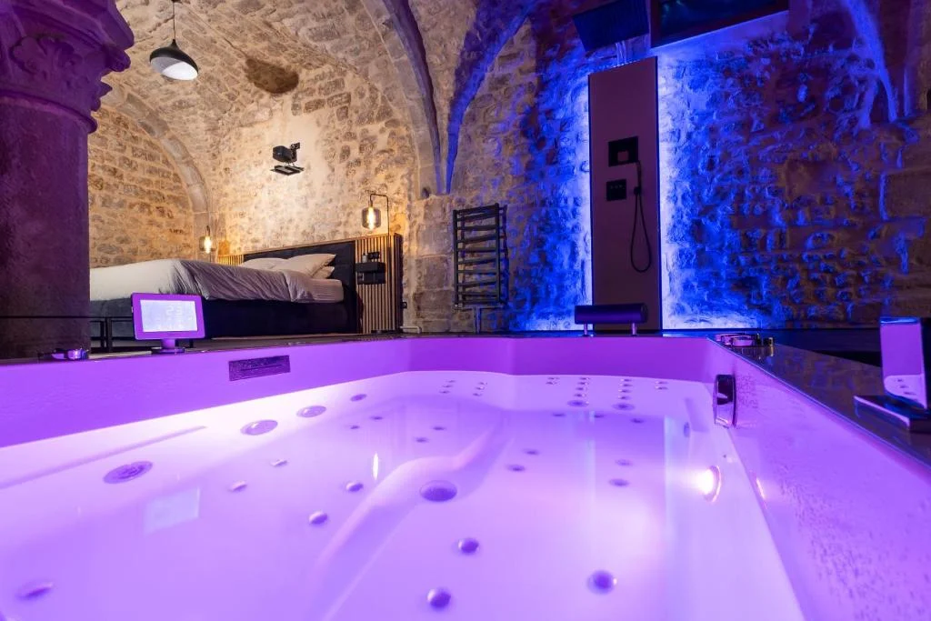 Cave privatif by XELA