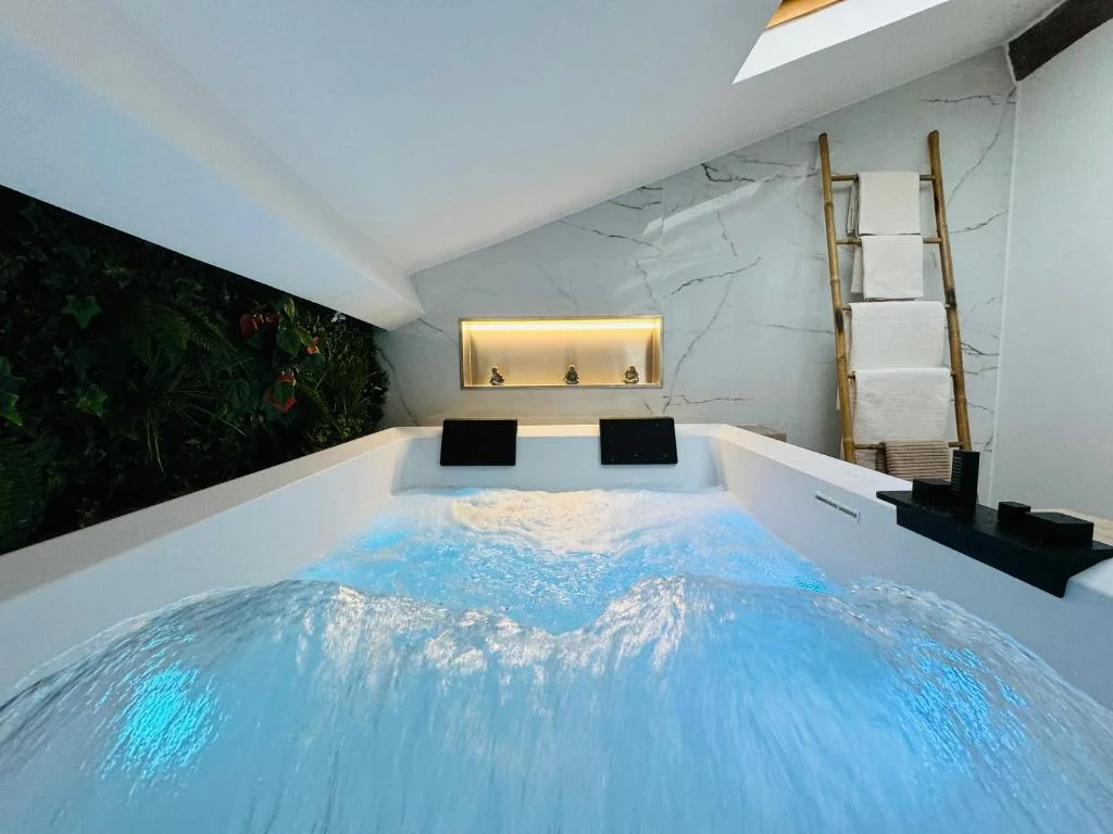 Love & Spa Fréjus
