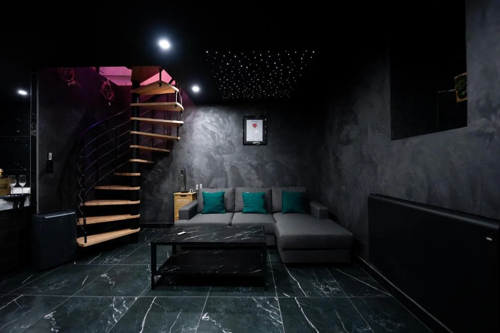 L'Elixir d'Amour Love Room proche Disneyland — photo 2