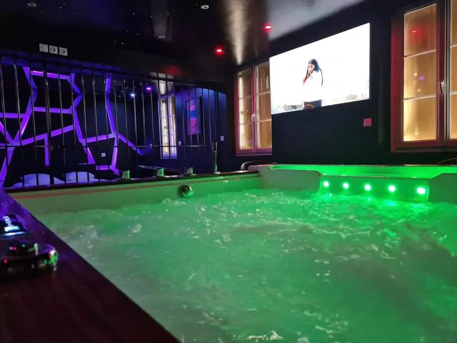 UrbanSpa60 — photo 2