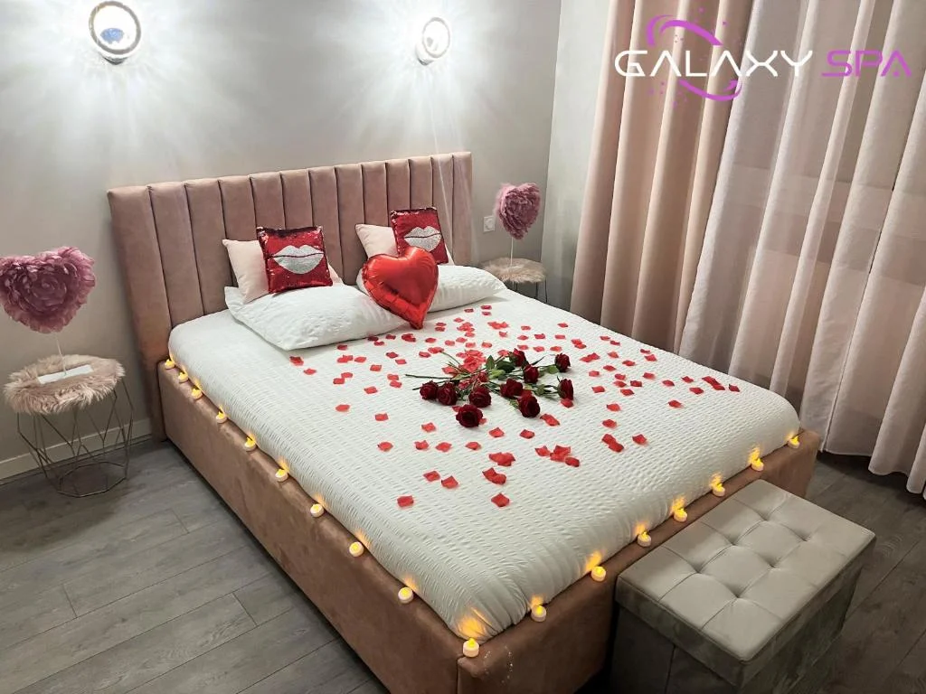 GALAXY SPA - Suite Venus Jacuzzi et Sauna Privatif — photo 2