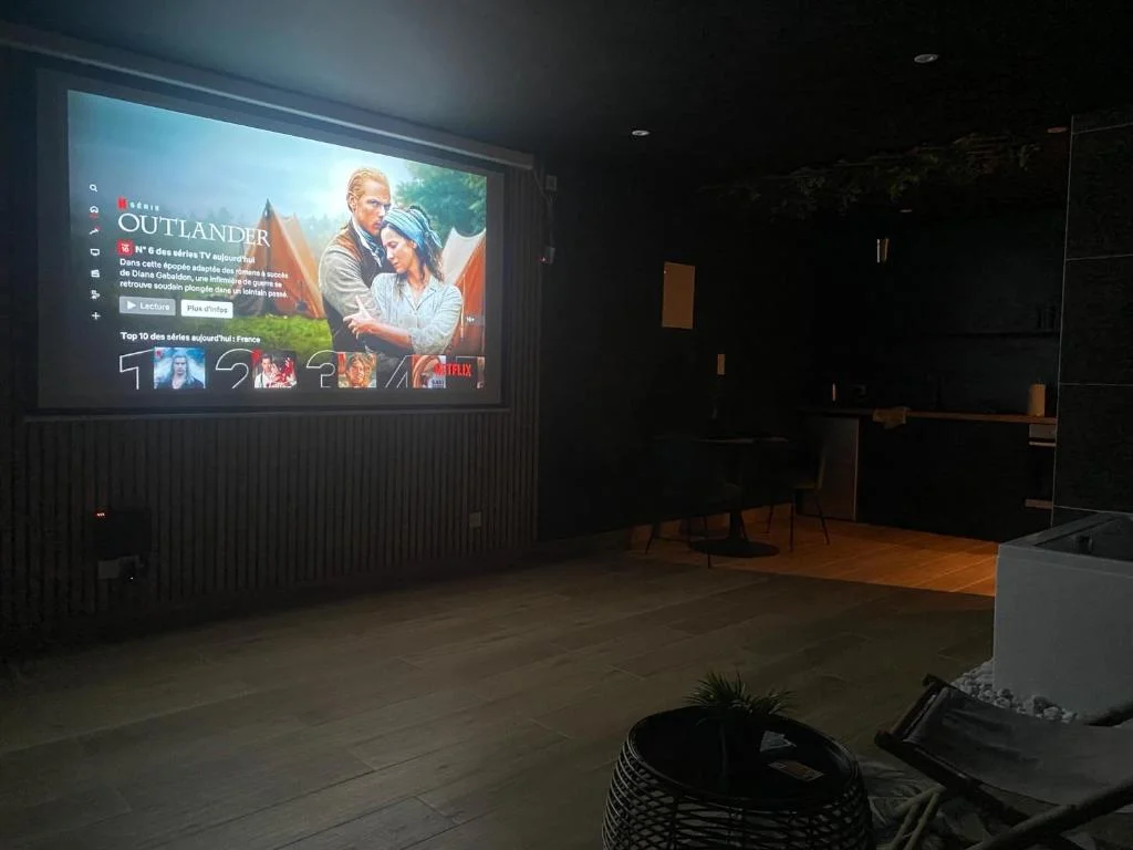 Junglia Suite - Spa & Ciné