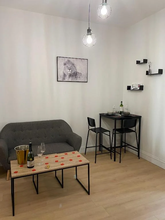 Loft Romantique avec jacuzzi — photo 2