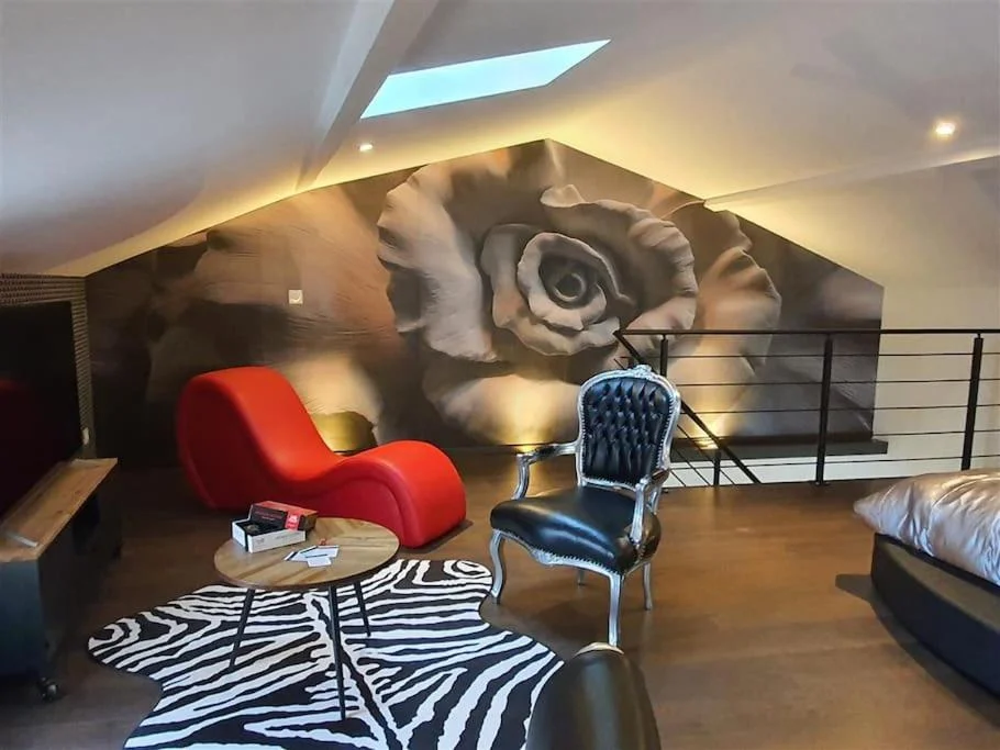 Love room avec spa privatif