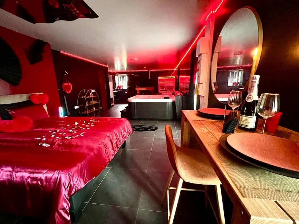 Redroom avec Spa et Sauna — photo 2