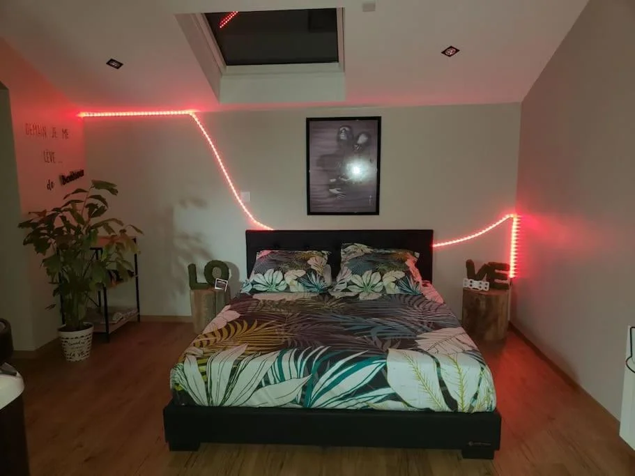 Bulles étoilées Appartement avec jacuzzi privé — photo 2