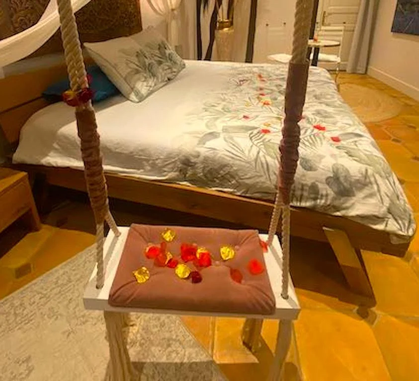 Suites romantiques spa privatif, piscine — photo 2
