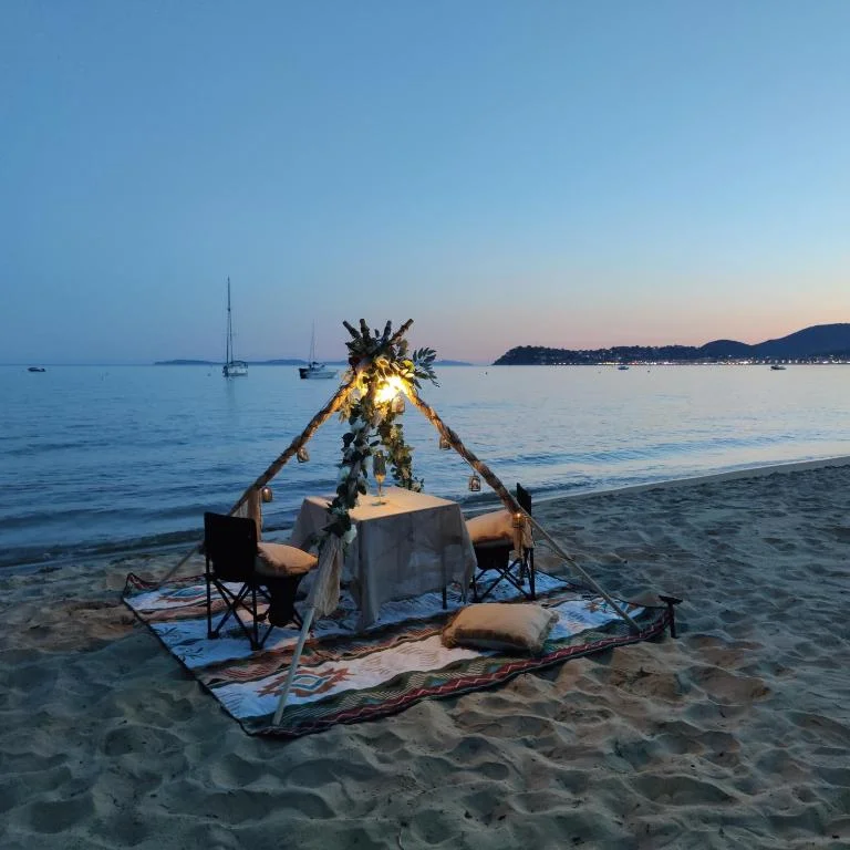 La demeure de Poulpican chambre BROCELIANDE jacuzzi charme et romantique