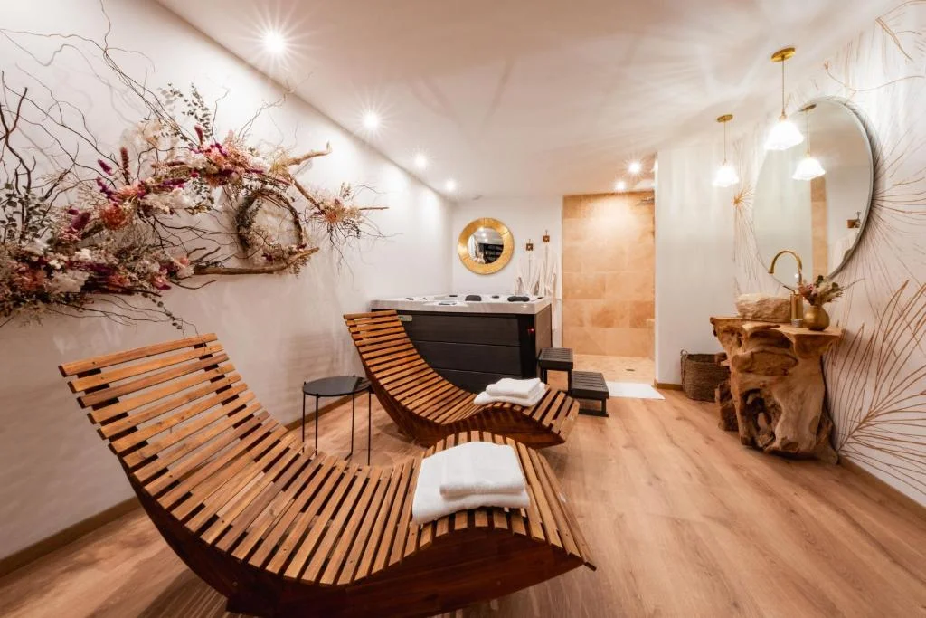 Viens on s'aime - Suite avec jacuzzi, sauna — photo 2