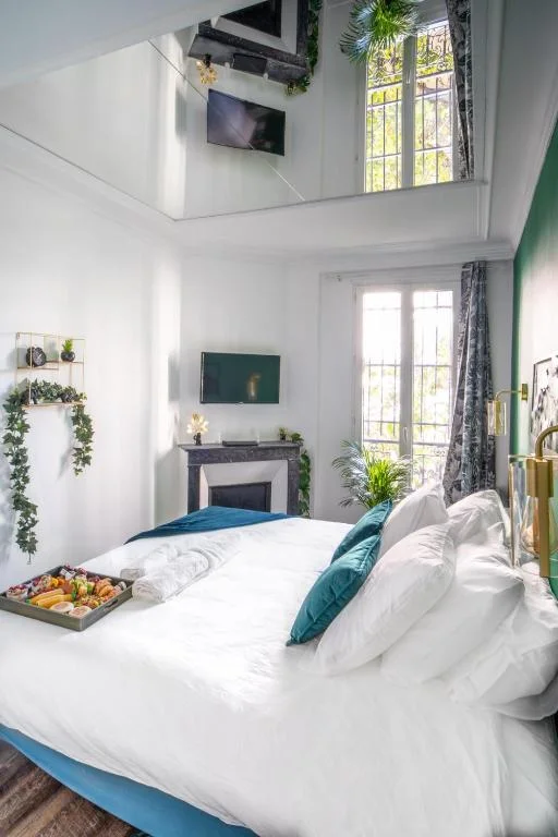 Suite L'éclipse Paris