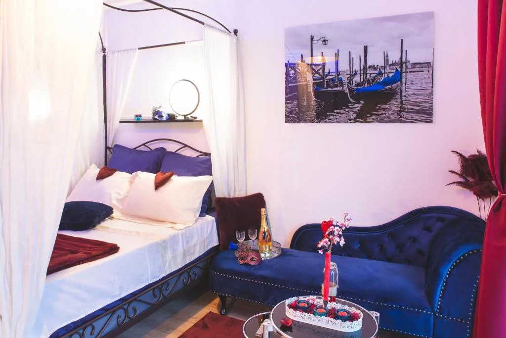 Le Charme Martégal Suite/Spa