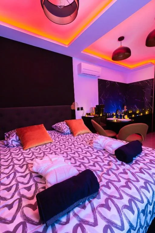 La Golden Room