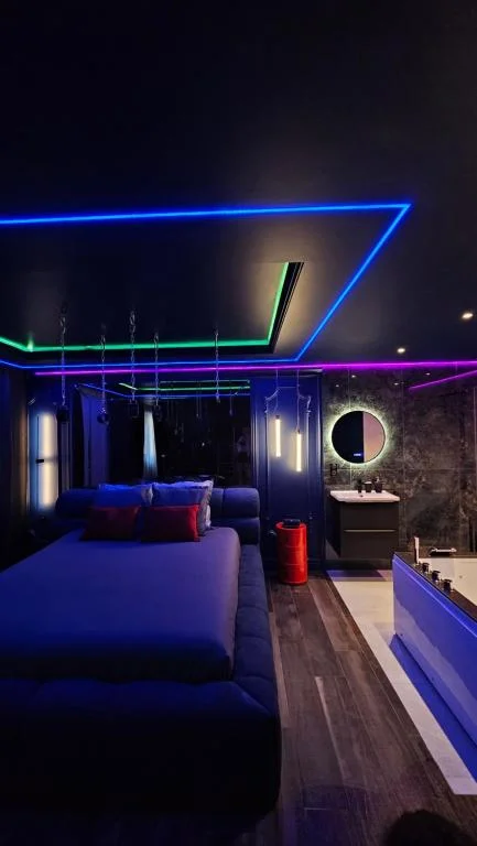 Love room Suite BDSM in Cannes