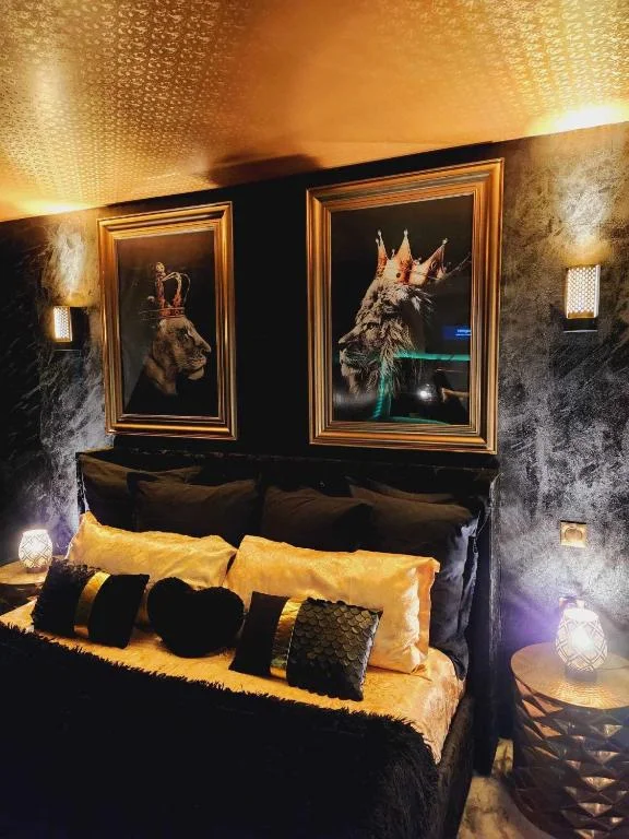 Maloveroom, 2 Suites d'exceptions — photo 2